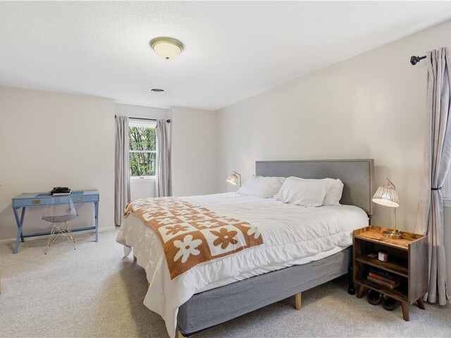 Photo of 104 Roslyn Drive