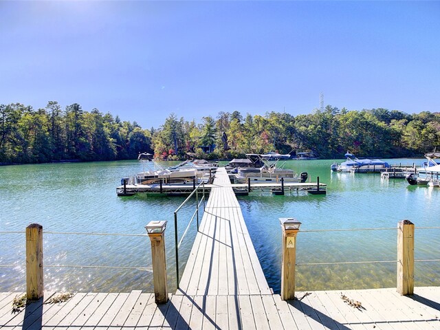 Photo of 517 Keowee Bay Circle