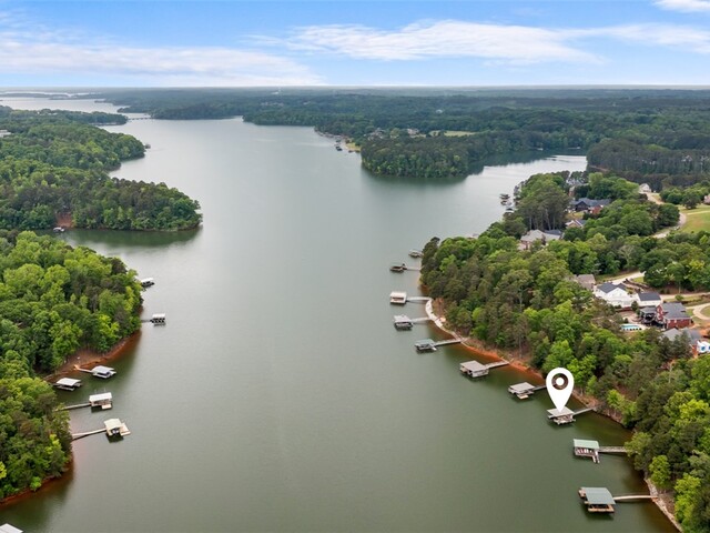 Photo of 1036 N Shore Drive