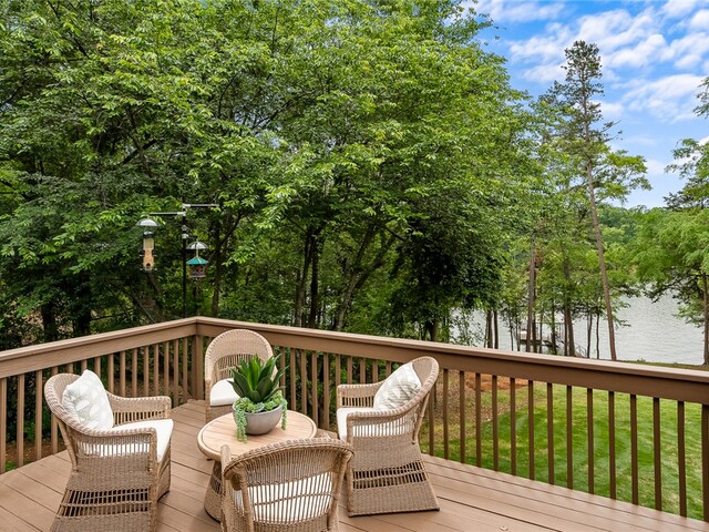 Photo of 1036 N Shore Drive