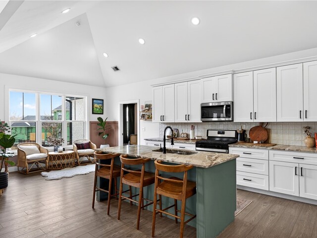 Photo of 103 Peppermill Court