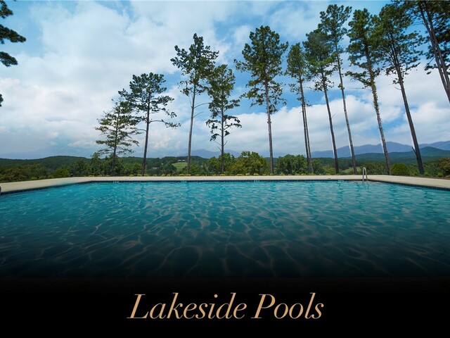 Photo of 217 Featherstone Drive