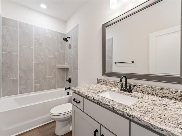 Photo of 705 Weathered Oak Way