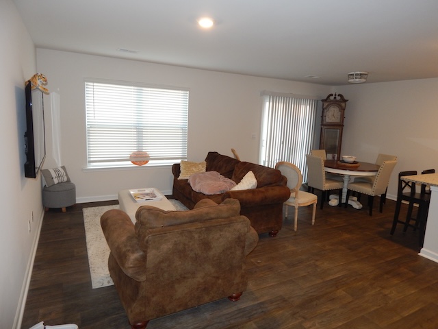 Photo of 207 Oakmont Valley Trail