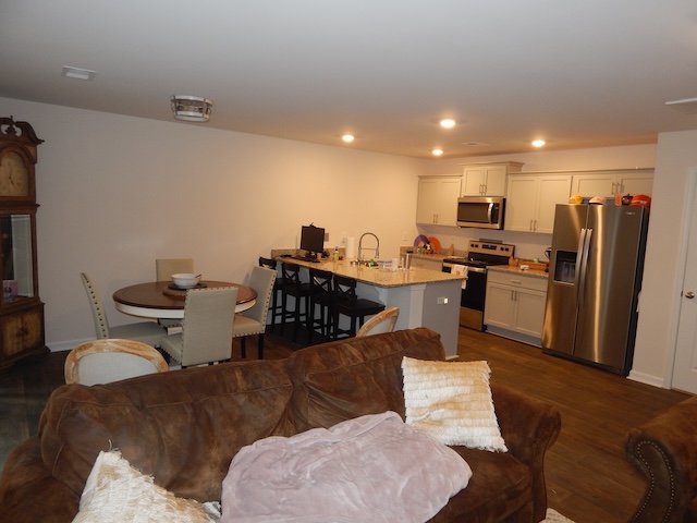 Photo of 207 Oakmont Valley Trail