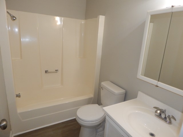 Photo of 515 N Walnut Street