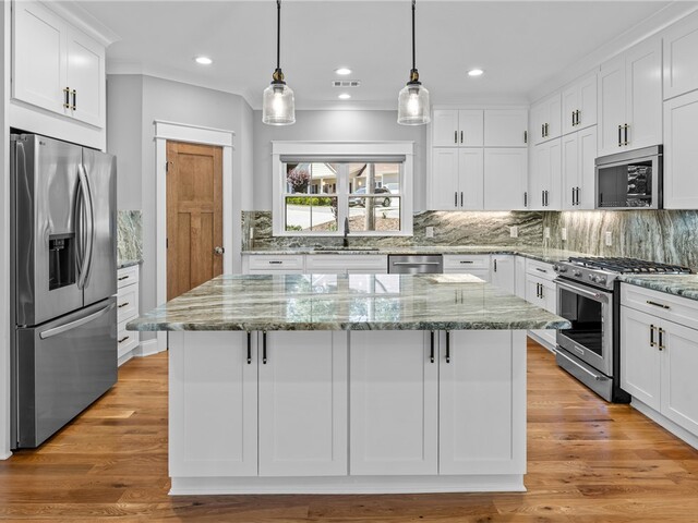 Photo of 709 Keowee Bay Circle