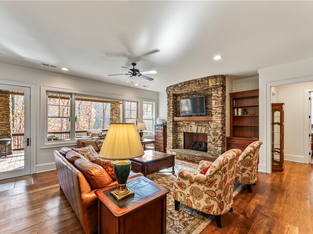 Photo of 805 Top Ridge Drive