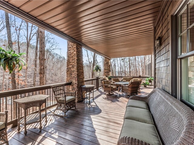 Photo of 805 Top Ridge Drive