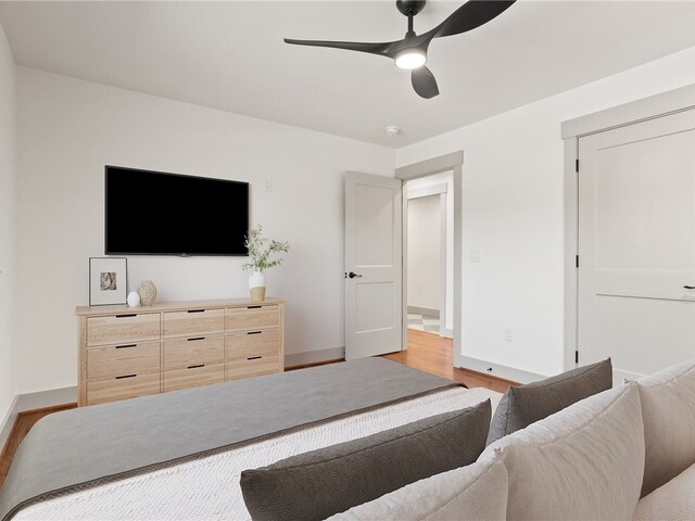 Photo of 214 Holiday E Avenue