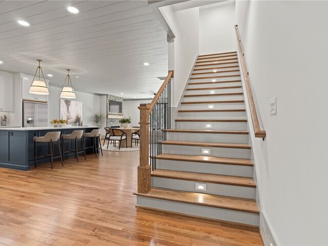 Photo of 214 Holiday E Avenue