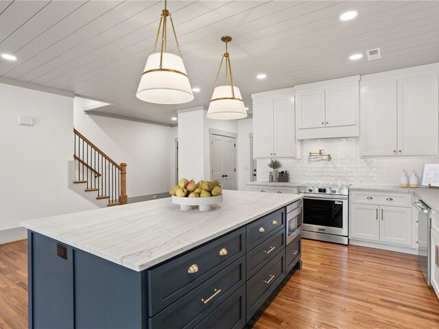 Photo of 214 Holiday E Avenue