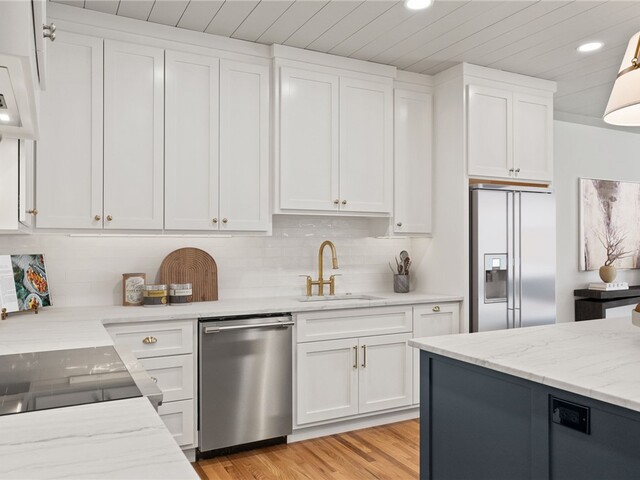 Photo of 214 Holiday E Avenue