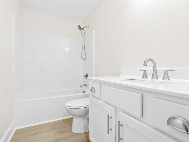 Photo of 1005 Cove Circle