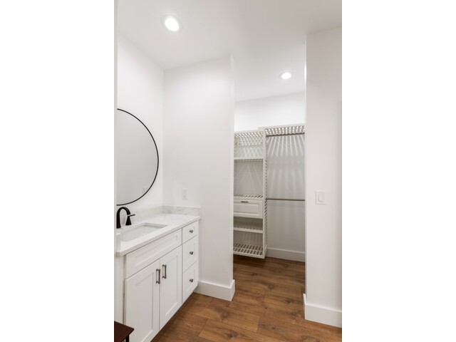 Photo of 906 Fairfield Drive