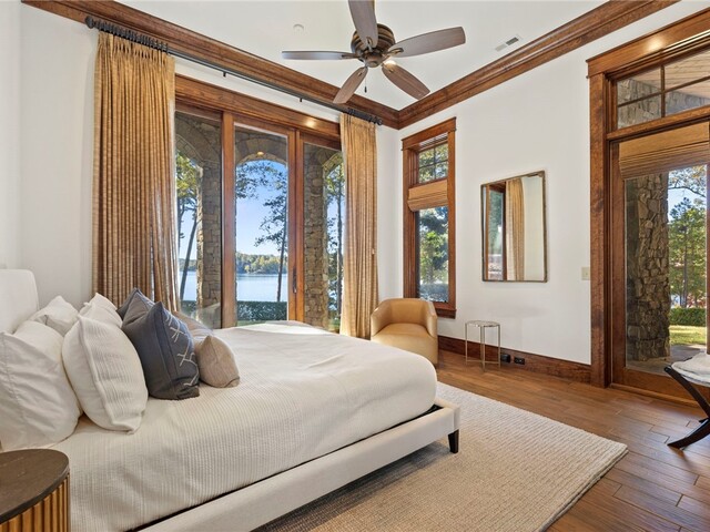 Photo of 208 Deep Cove Point