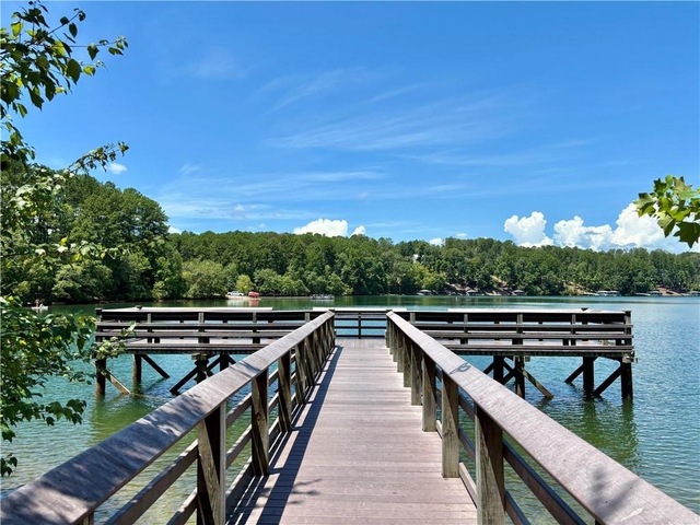 Photo of 304 View South Trail