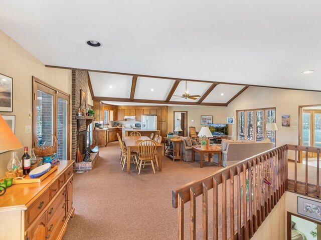 Photo of 738 Seminole Point Road