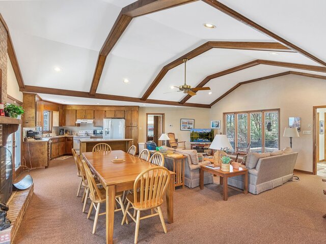 Photo of 738 Seminole Point Road