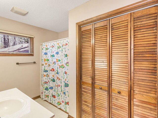 Photo of 738 Seminole Point Road