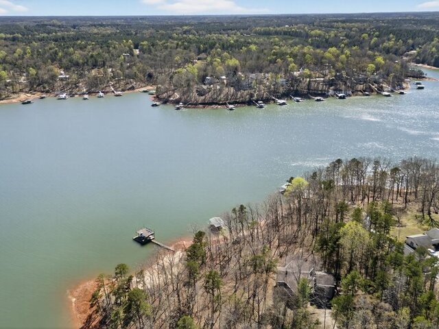 Photo of 738 Seminole Point Road