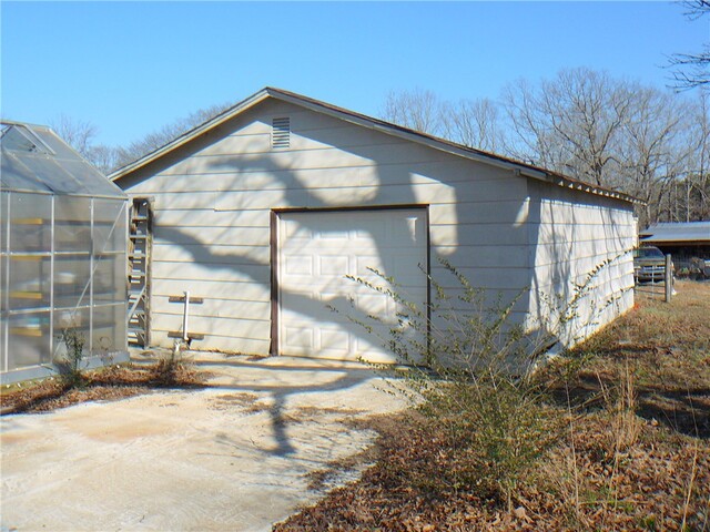 Photo of 3247 S McDuffie St Extension