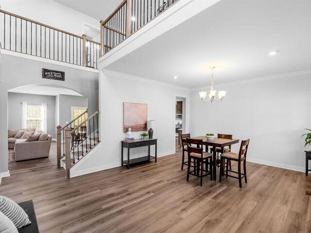 Photo of 228 Chinook Drive