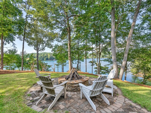 Photo of 422 Pileated Woodpecker