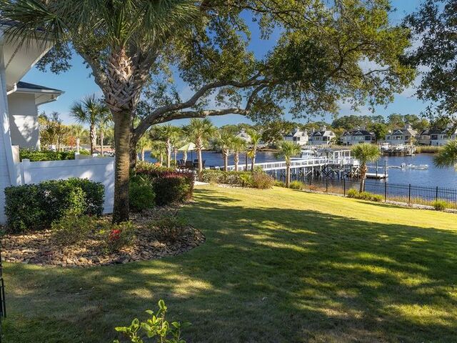 Photo of 4894 Eastport Boulevard