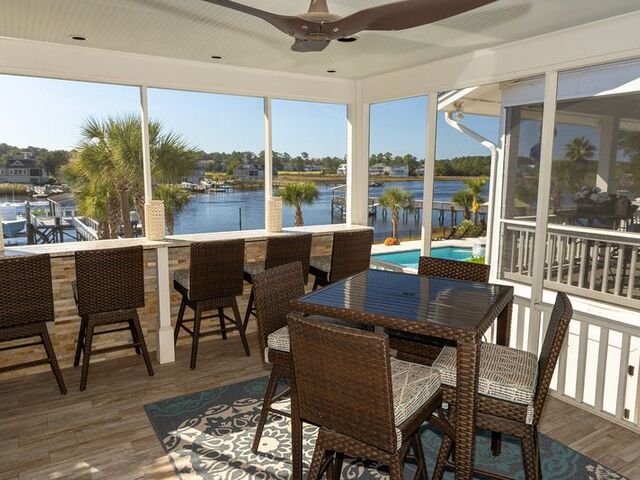 Photo of 4894 Eastport Boulevard