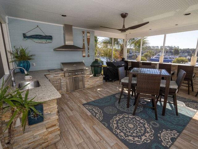 Photo of 4894 Eastport Boulevard