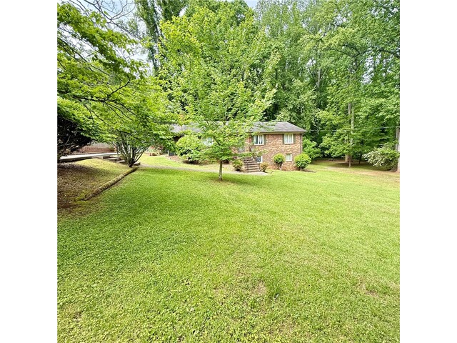 Photo of 7 River Oaks Drive