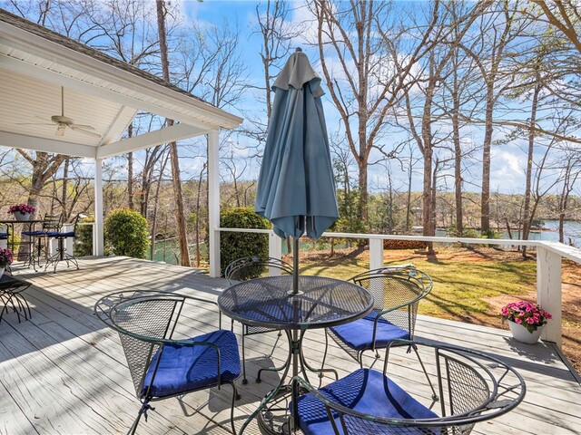 Photo of 521 Shirley Cir Circle