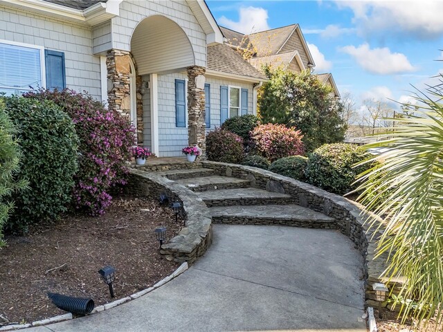 Photo of 521 Shirley Cir Circle