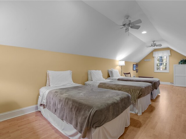 Photo of 3 Cardinal Point