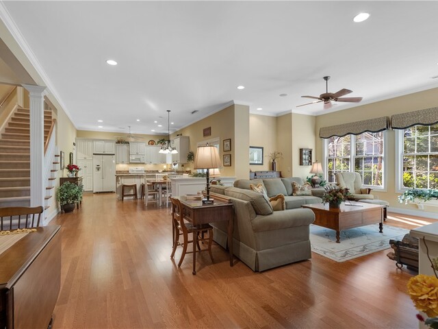 Photo of 3 Cardinal Point