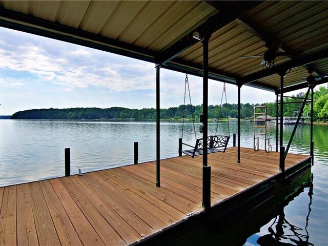 Photo of 1120 Bay Drive