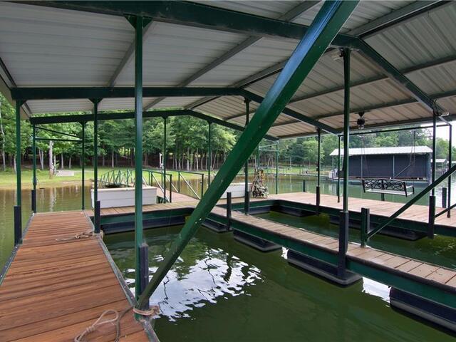 Photo of 1120 Bay Drive