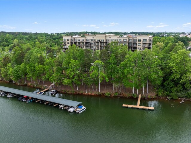 Photo of 408 Watermarke Lane