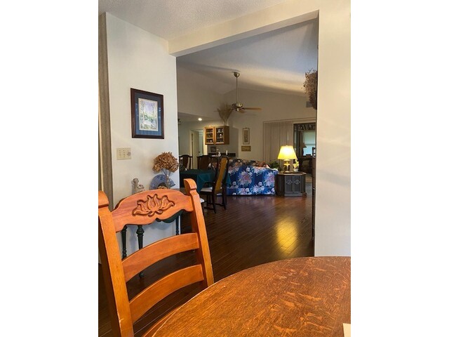 Photo of 108 E Blue Heron Drive