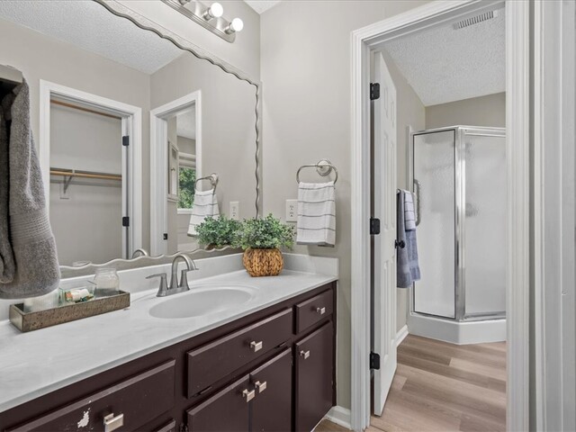 Photo of 2017 Crystal Bay Court