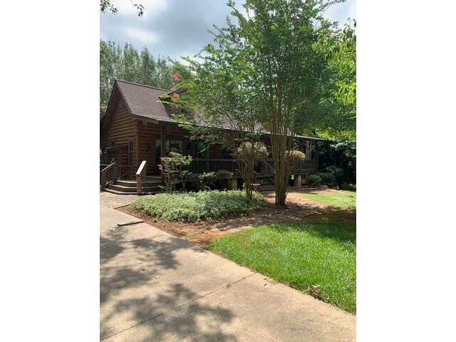 Photo of 129 Player Lane