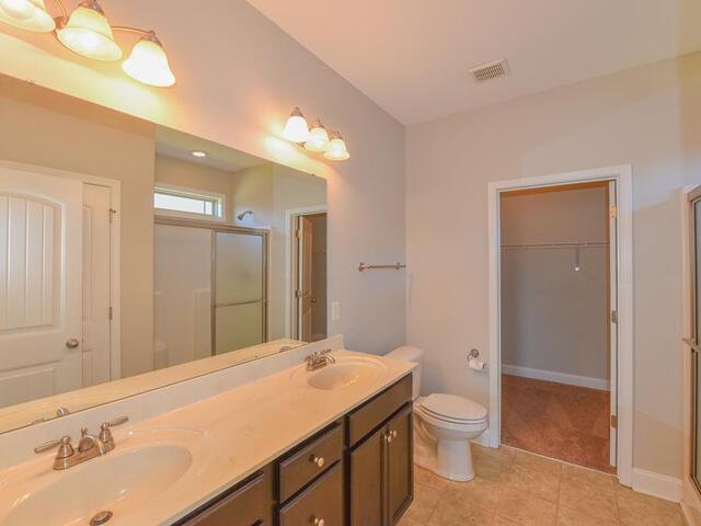 Photo of 328 Linden Hall Lane