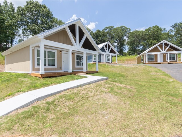 Photo of 1025 Smyzer Road