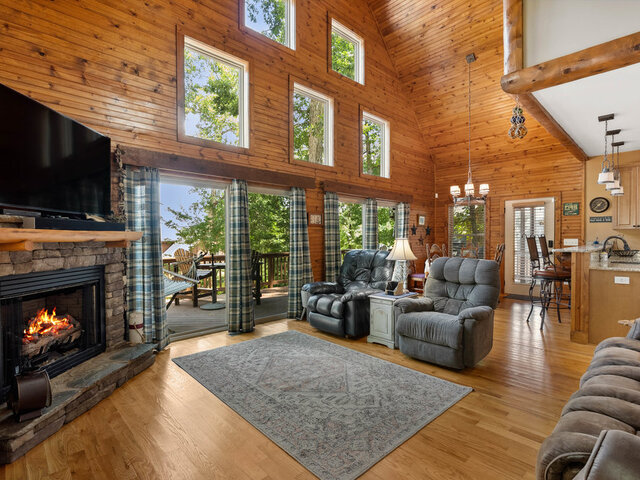 Photo of 215 Serenity Bay Drive