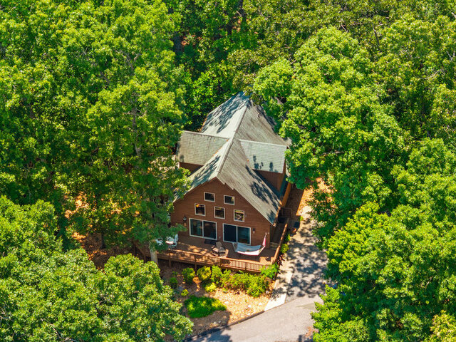 Photo of 215 Serenity Bay Drive