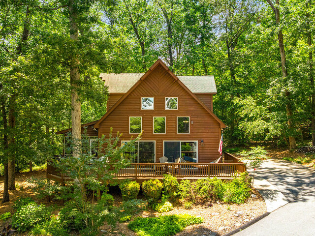 Photo of 215 Serenity Bay Drive