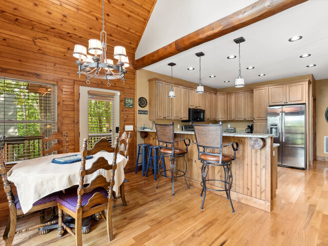 Photo of 215 Serenity Bay Drive