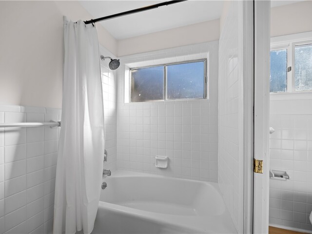 Photo of 333 Woodland Way