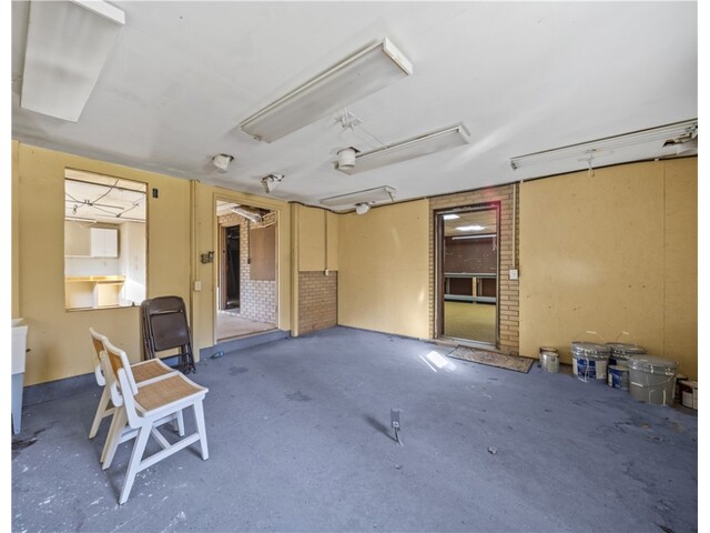 Photo of 333 Woodland Way